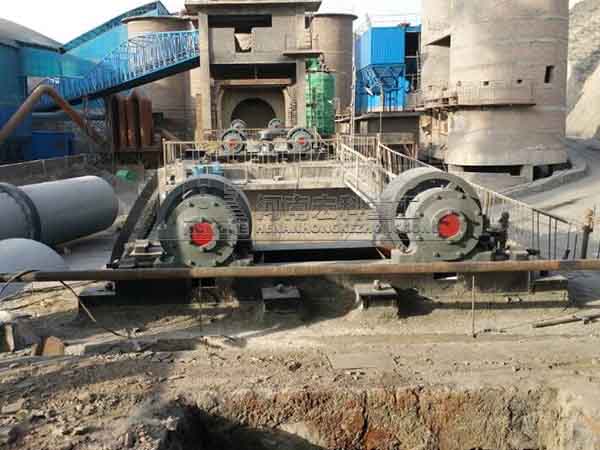 氧化鋅回轉窯生產線圖片